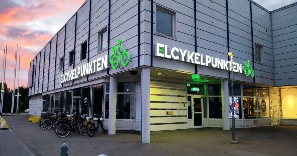 Lysande profilbokstäver för Elcykelpunkten