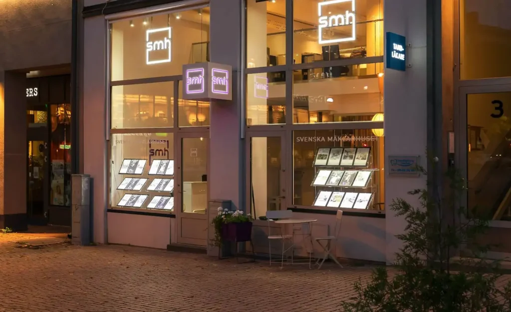 LED-skyltar på fasad